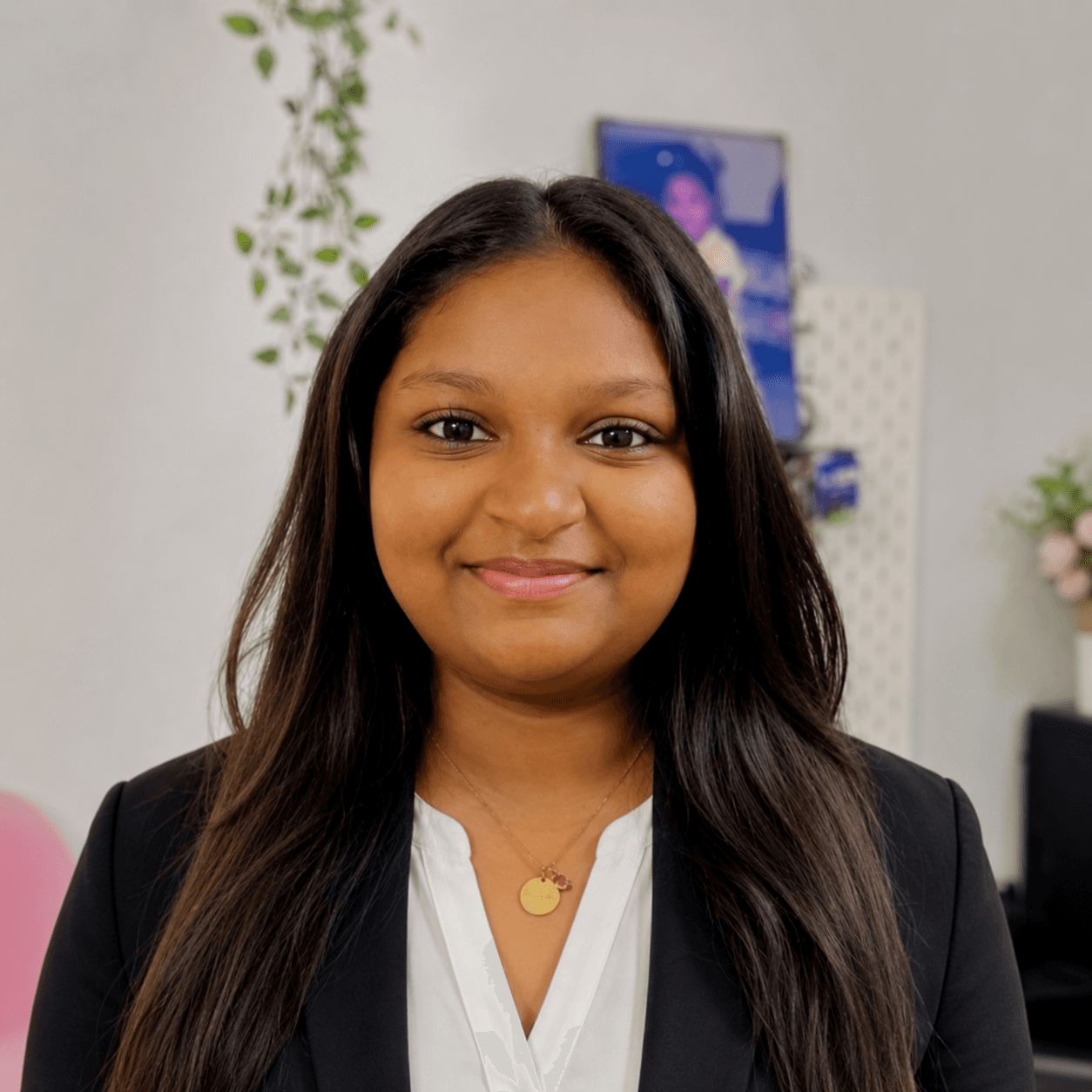Akanksha Pilli — UI/UX Designer & Frontend Developer